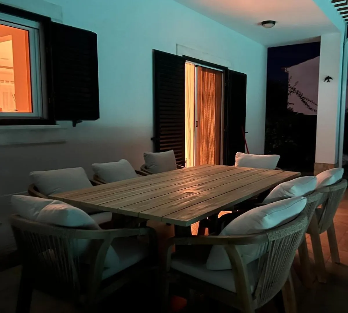 Sunny Ocean Villa With Pool Near Arrifana Beach Aljezur Portugalia