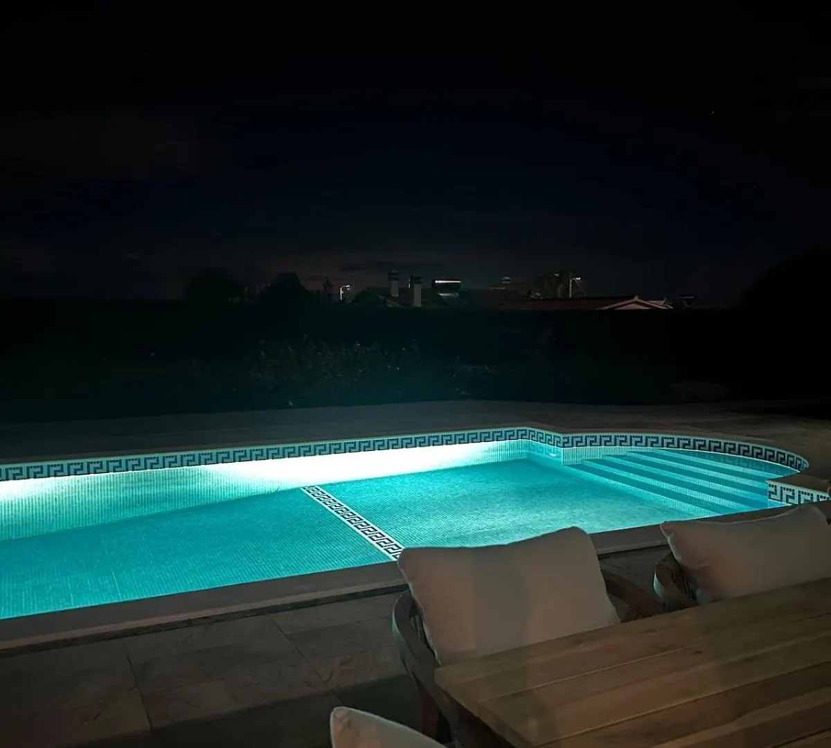 Sunny Ocean Villa With Pool Near Arrifana Beach Aljezur