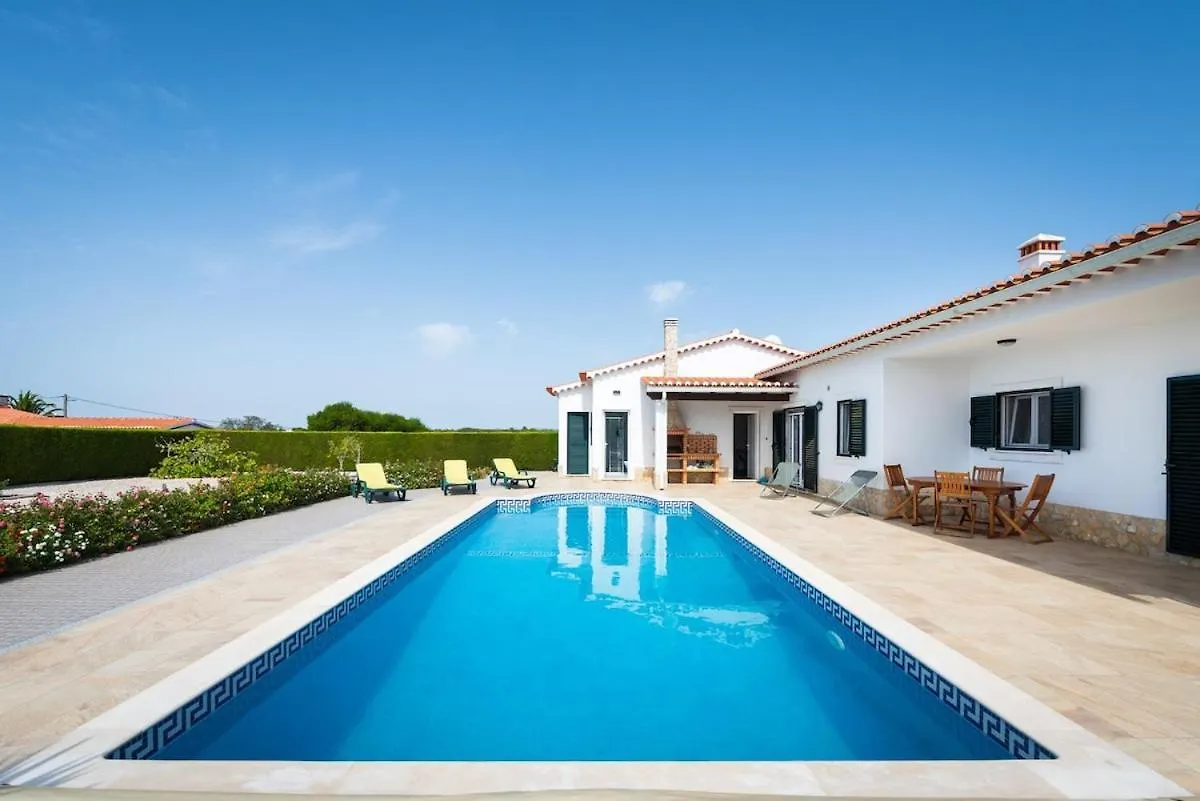 Sunny Ocean Villa With Pool Near Arrifana Beach Aljezur