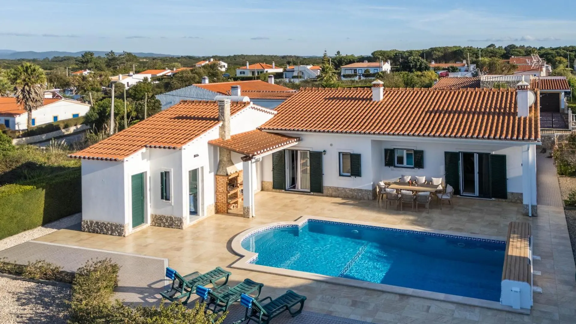 Sunny Ocean Villa With Pool Near Arrifana Beach Aljezur Portugalia
