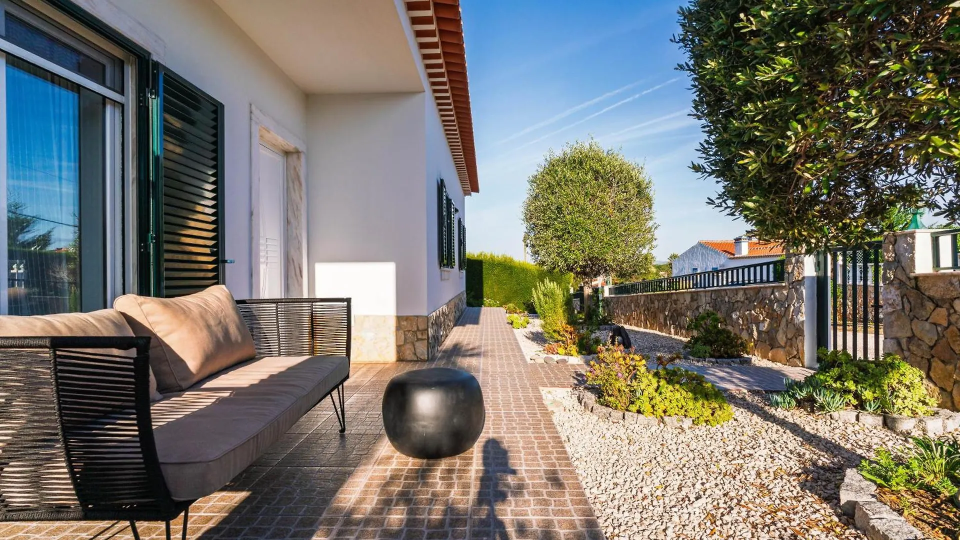 Sunny Ocean Villa With Pool Near Arrifana Beach Aljezur Portugalia