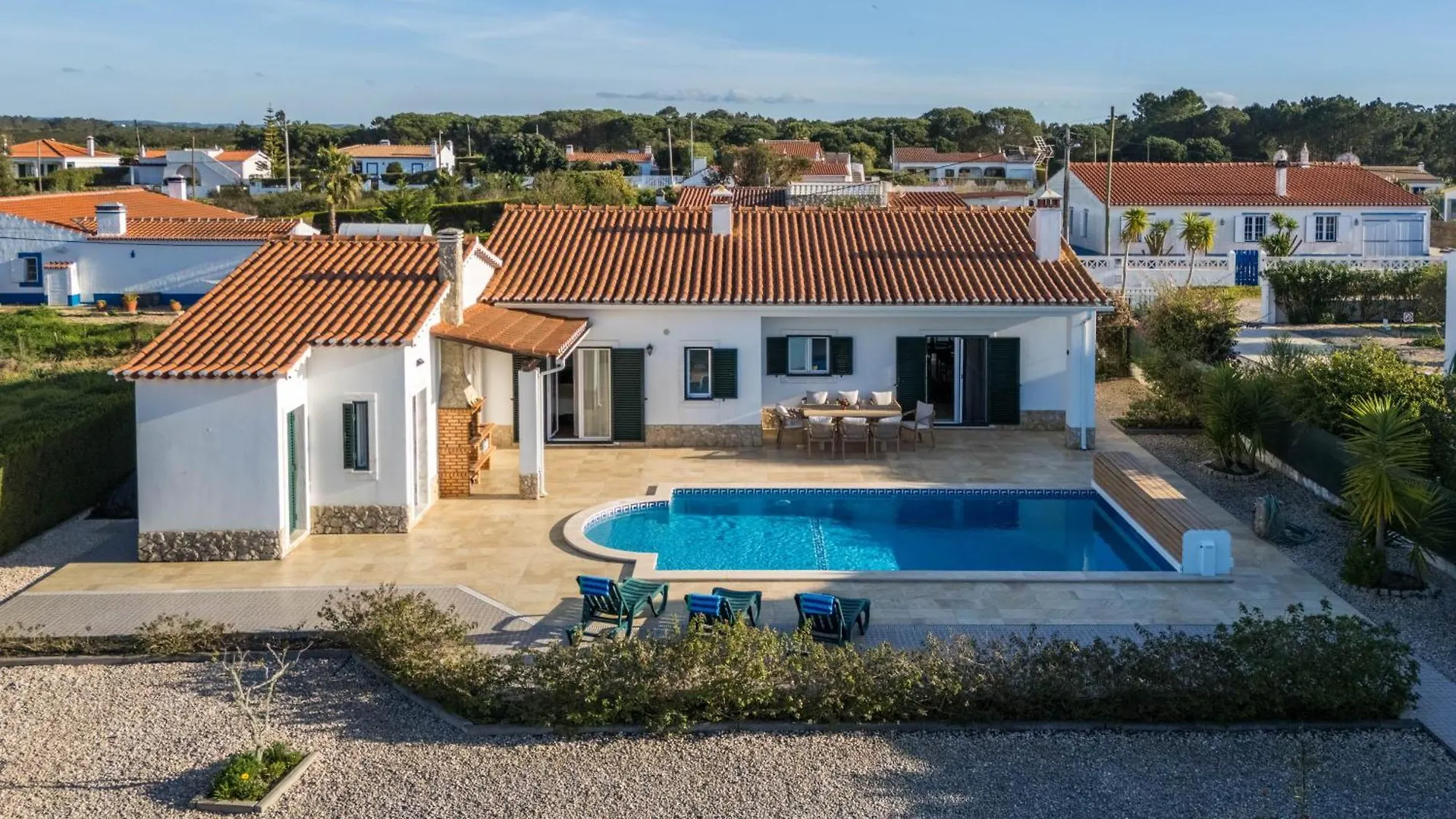 Sunny Ocean Villa With Pool Near Arrifana Beach Aljezur Portugalia
